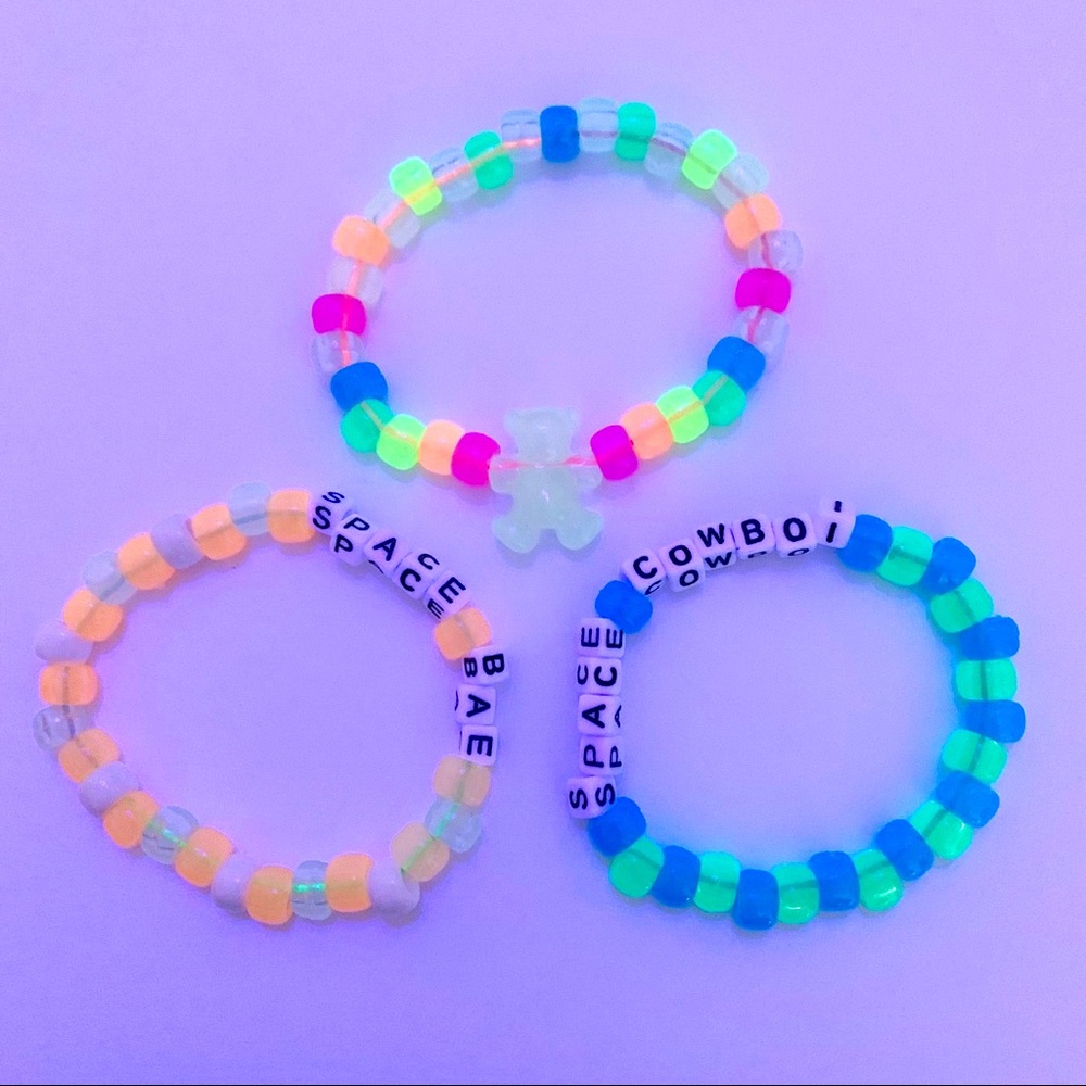 Rave Kandi 👽 Glow in the Dark